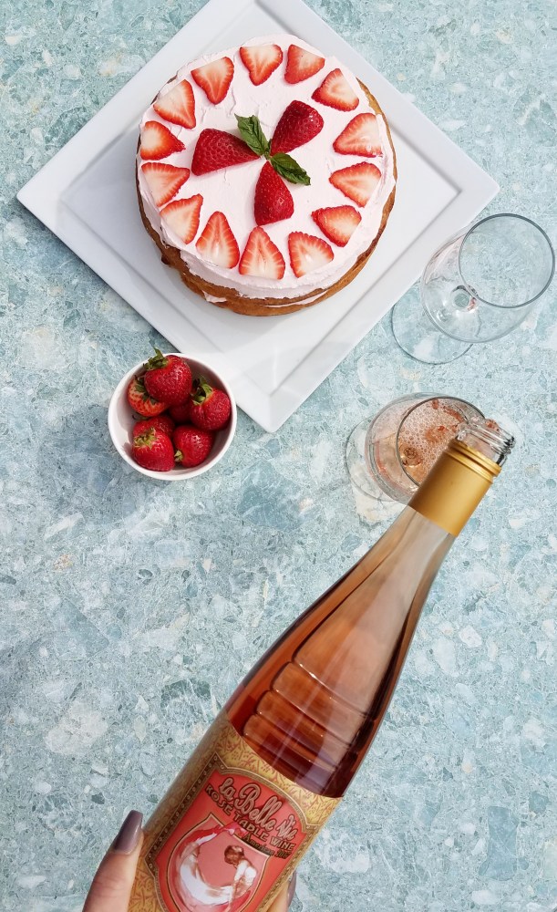 wine cake from potomac point vineyard & winery