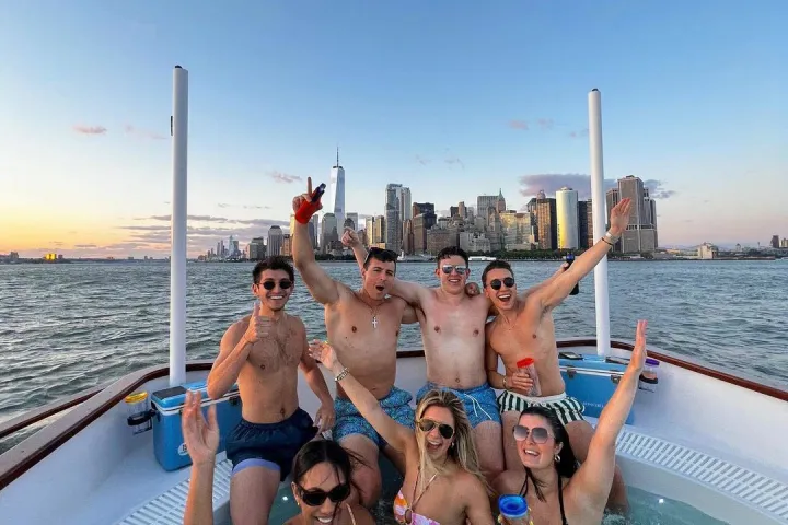 bachelor and bachelorette hot tub boat party in DC